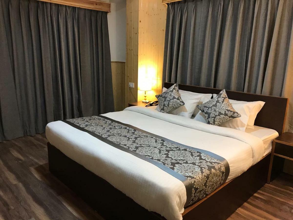 Bluben Alpine Hotell Pelling Exteriör bild